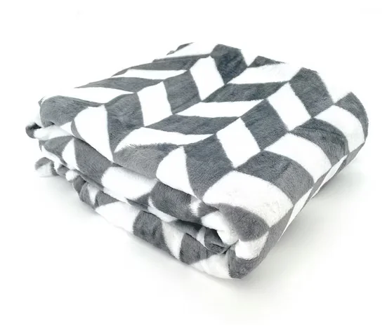 HEIMTEXLAND Wohndecke Soft Flanell Kuscheldecke Chevron 150x200 cm